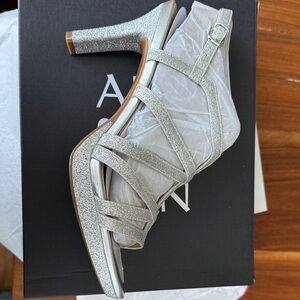 Naturalizer Silver Glitter Strappy Block Heel Sandals